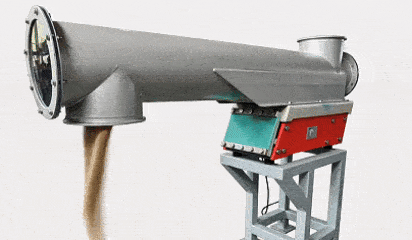 Electromagnetic tube vibrating feeder for powder feeding Electromagnetic tube vibrating feeder for powder feeding