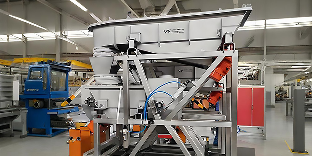 Sistema di movimentazione dei materiali: alimentatore vibrante a motore e alimentatore vibrante elettromagnetico