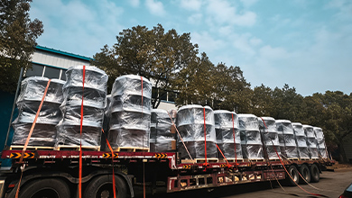 Spedizione in blocco di attivatori per contenitori: fornitura affidabile di grandi quantitativi per clienti industriali globali.