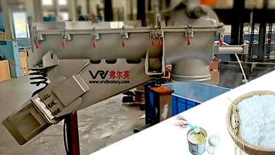 Alimentatore vibrante VRV in un impianto di manipolazione alimentare